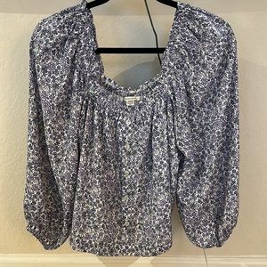 American Eagle square neck blouse long sleeve